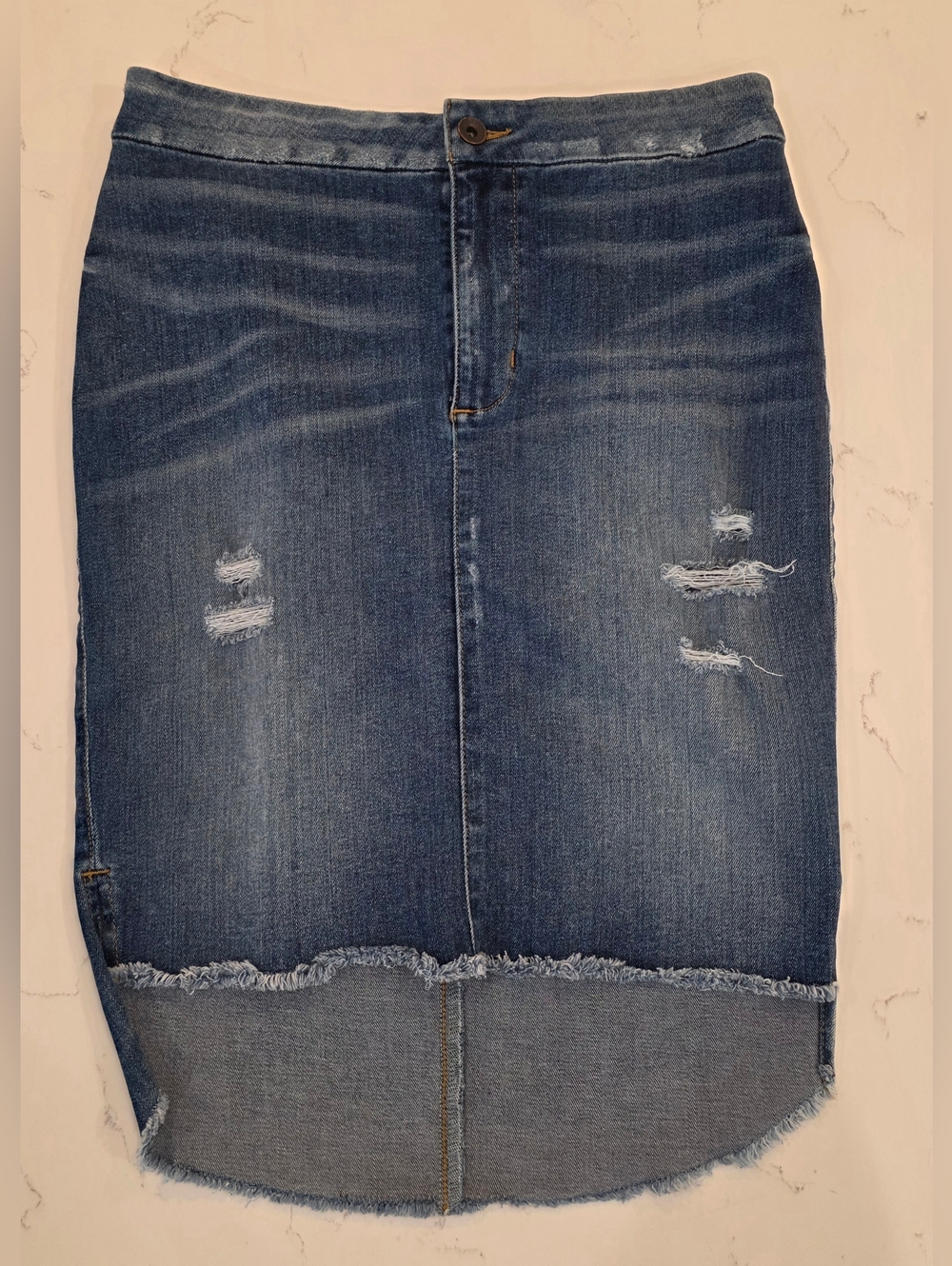 Guess Women's Jean Pencil Skirt Size 28 - Item  128